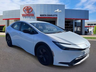 Used 2025 Toyota Prius LE