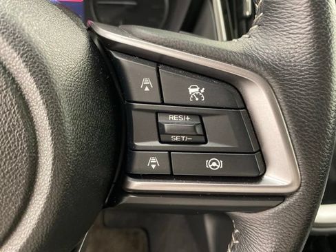 Used 2025 Subaru Outback Premium AWD/4WD image 17