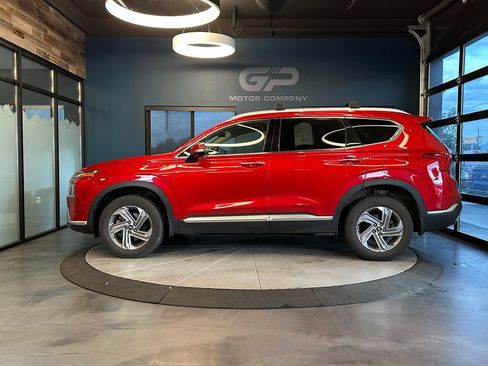 Used 2022 Hyundai Santa Fe SEL w/ Convenience + Premium Package AWD/4WD image 6