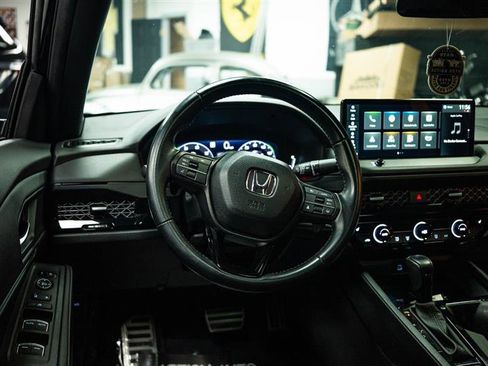 Used 2025 Honda Accord Sport image 16