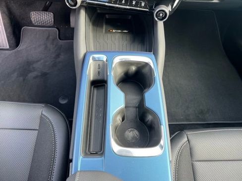 New 2026 Chevrolet Equinox EV LT image 26