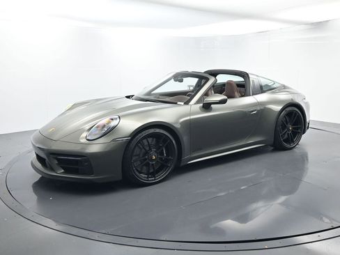 Used 2024 Porsche 911 Targa 4 GTS AWD/4WD image 1