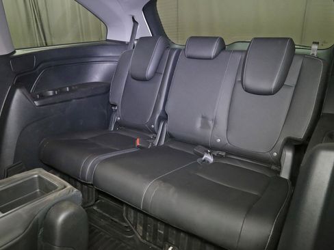 Certified 2023 Honda Odyssey EX-L image 13