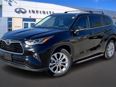 Used 2025 Toyota Highlander Limited