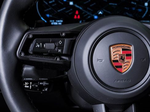 Certified 2025 Porsche 911 Carrera image 22