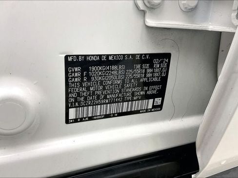Certified 2024 Honda HR-V Sport image 32