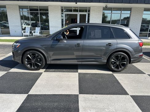 Used 2025 Audi Q7 3.0T Prestige AWD/4WD image 1