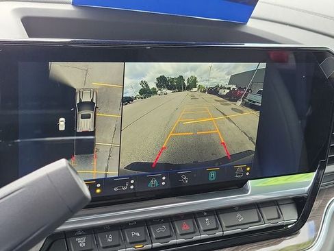 Used 2026 Chevrolet Silverado 2500 LTZ w/ LTZ Plus Package AWD/4WD image 17
