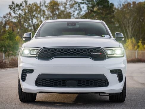 Used 2024 Dodge Durango GT image 2