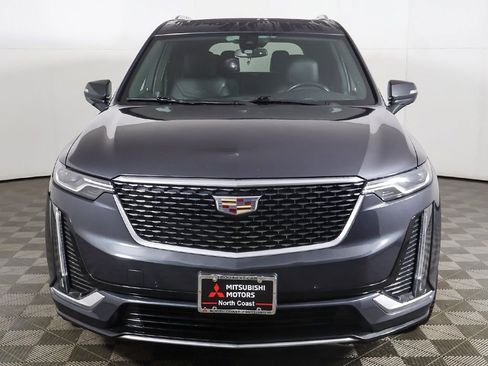 Used 2022 Cadillac XT6 Premium Luxury image 12