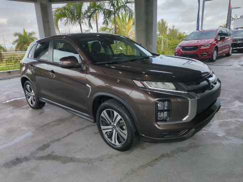 Used 2024 Mitsubishi Outlander Sport ES image 2