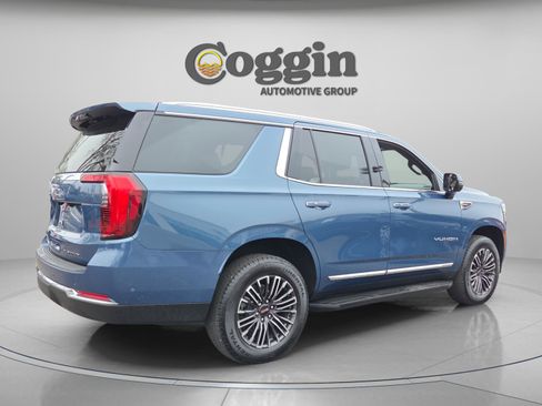 Used 2025 GMC Yukon Elevation image 6