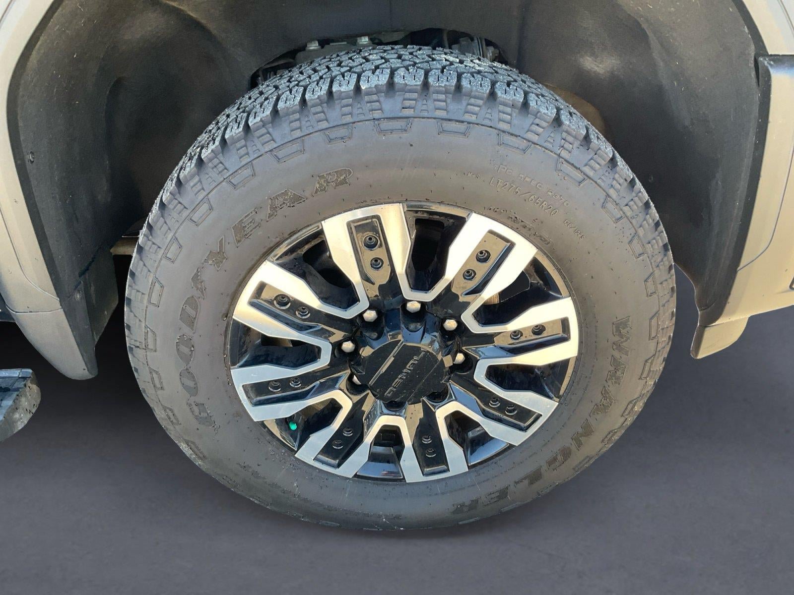 Used 2024 GMC Sierra 3500 Denali w/ Denali Reserve Package AWD/4WD image 14