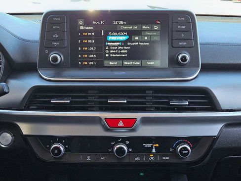 Used 2021 Kia Telluride LX image 28