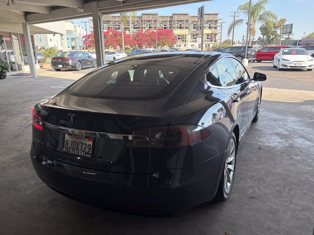 Used 2016 Tesla Model S RWD image 3