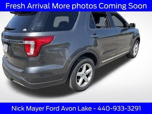 Used 2019 Ford Explorer XLT w/ Equipment Group 202A FWD image 5