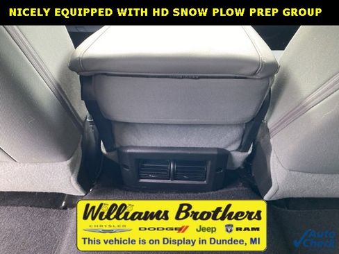 Used 2016 RAM 2500 Tradesman w/ Chrome Appearance Group image 23