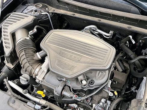 New 2025 Cadillac XT6 Premium Luxury image 33