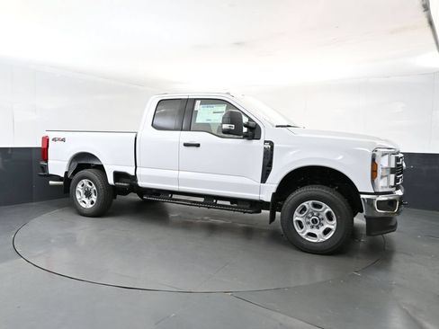 New 2026 Ford F350 XLT w/ Snow Plow Prep Package AWD/4WD image 7
