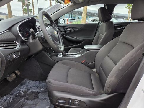 Used 2023 Chevrolet Malibu LT FWD image 13