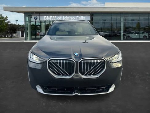 New 2026 BMW X3 xDrive30 w/ Premium Package AWD/4WD image 3