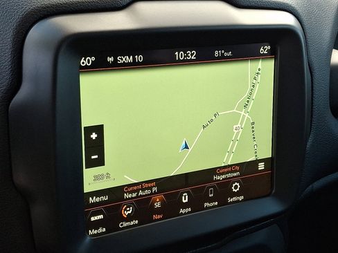 Used 2022 Jeep Renegade Latitude image 17