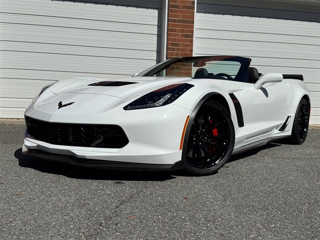 Used 2019 Chevrolet Corvette Z06 RWD image 5