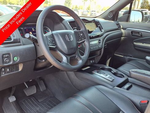 Used 2022 Honda Pilot TrailSport image 22