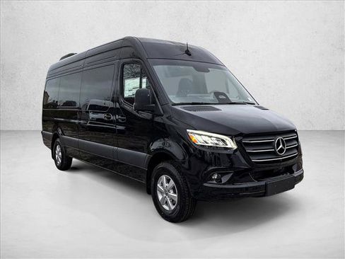 New 2026 Mercedes-Benz Sprinter 2500 image 3