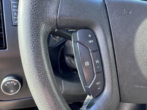 Used 2019 Chevrolet Express 2500 w/ Driver Convenience Package image 15