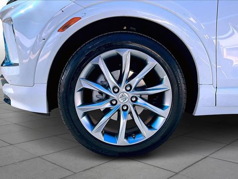 Used 2025 Buick Encore GX Avenir w/ Avenir Technology Package image 11