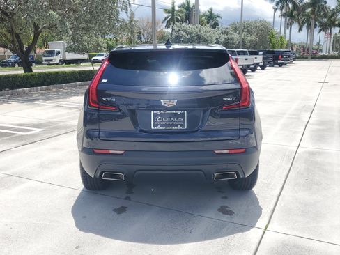Used 2023 Cadillac XT4 Luxury FWD image 9