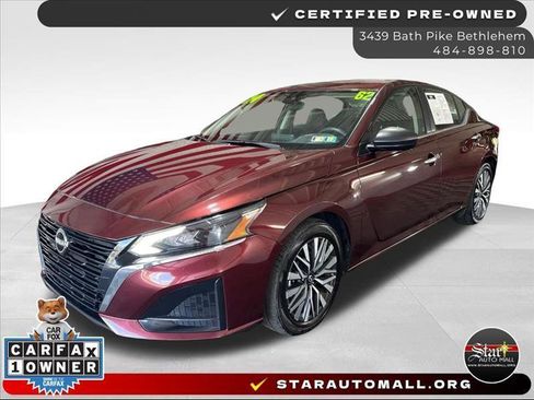 Used 2024 Nissan Altima 2.5 SV FWD image 1