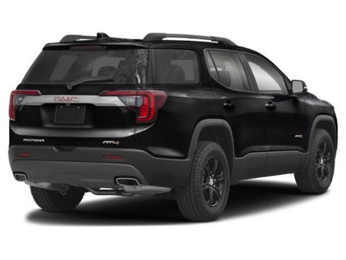 Used 2022 GMC Acadia AT4 w/ Technology Package AWD/4WD image 2