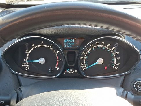 Used 2017 Ford Fiesta Titanium image 23