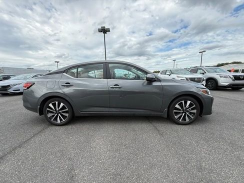 New 2025 Nissan Sentra SV w/ SV Premium Package image 4