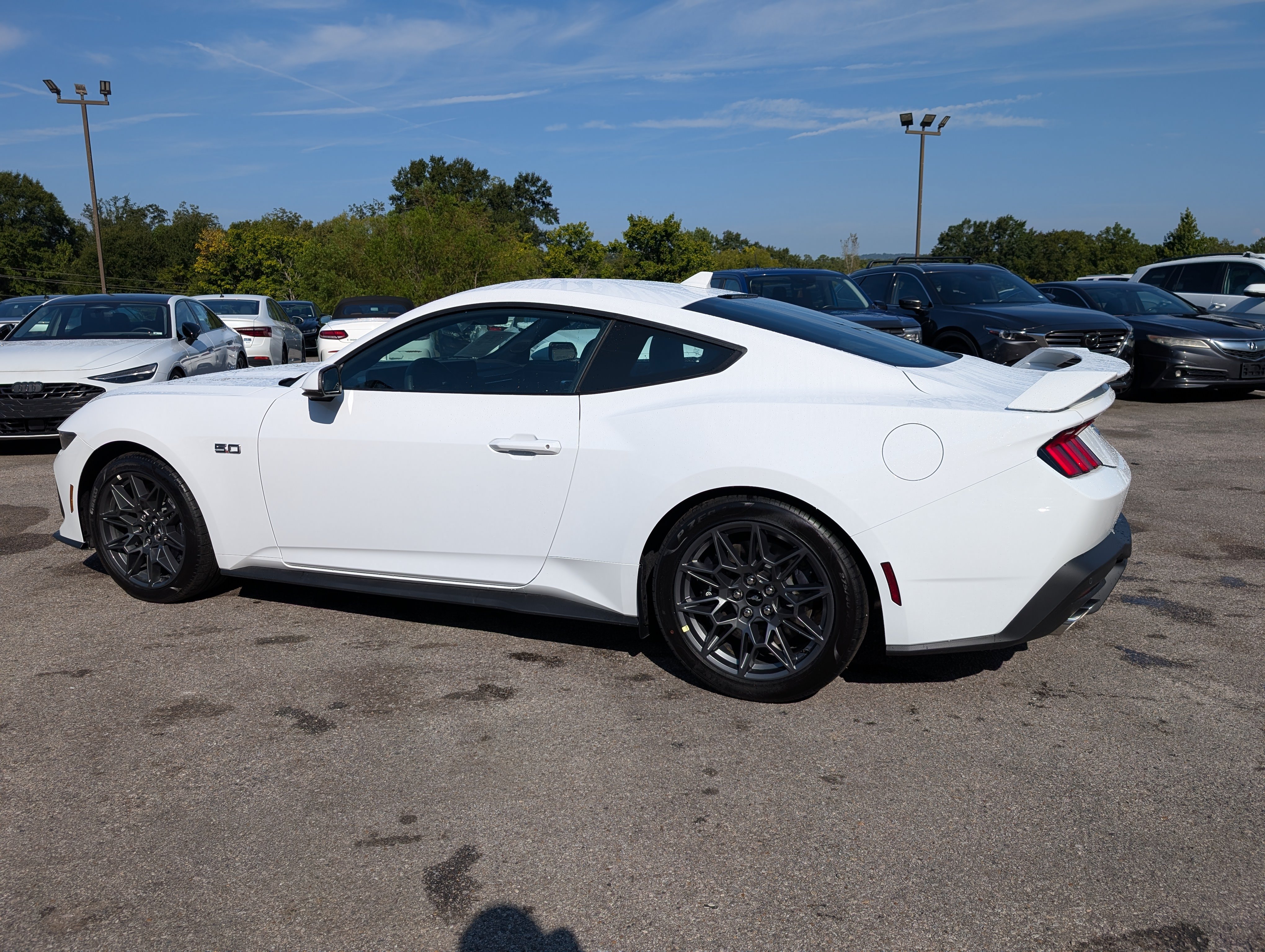 Used 2026 Ford Mustang GT Premium w/ GT Performance Package RWD image 7