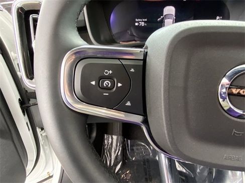 Used 2024 Volvo XC40 Recharge Core w/ Protection Package Premier image 24