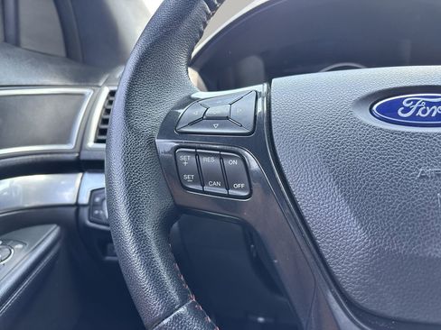 Used 2018 Ford Explorer Sport AWD/4WD image 27