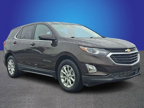 Used 2020 Chevrolet Equinox LT image 3