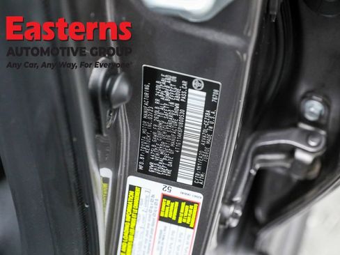 Used 2023 Toyota Camry SE image 33