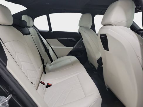 New 2026 BMW 530i w/ Premium Package image 21