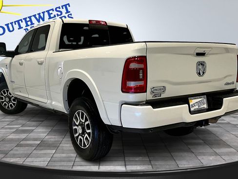 Used 2024 RAM 3500 Limited image 4