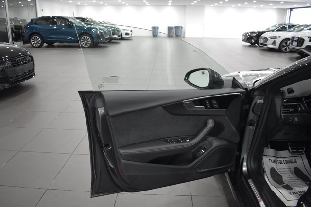 Used 2023 Audi S5 Premium Plus w/ Premium Plus Package AWD/4WD image 9