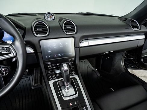 Used 2024 Porsche 718 Boxster GTS image 13