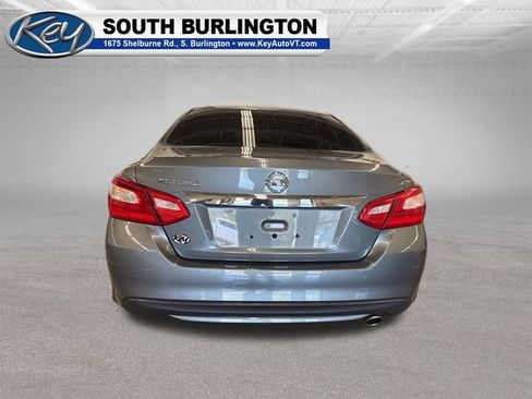 Used 2017 Nissan Altima 2.5 S w/ Power Driver Seat Package FWD image 4