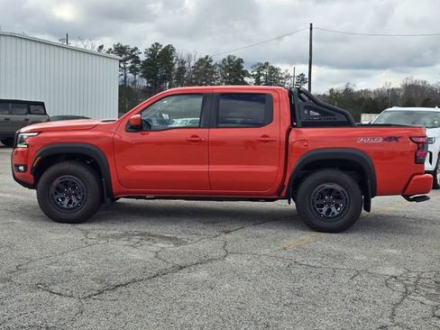 Used 2025 Nissan Frontier PRO-4X w/ Pro Premium Package image 2