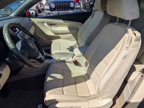 Used 2013 Volkswagen Eos Komfort image 9