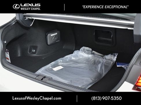 New 2025 Lexus ES 350 w/ Premium Package image 12