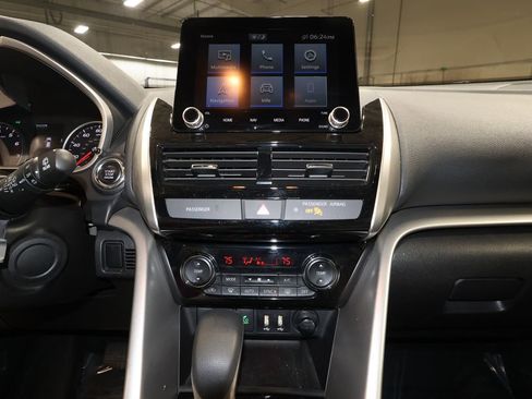 Used 2024 Mitsubishi Eclipse Cross SE image 17